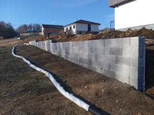 Obrázok Realizácia oporných múrov